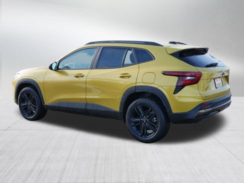 New 2025 Chevrolet Trax ACTIV w/ Driver Confidence Package image 2