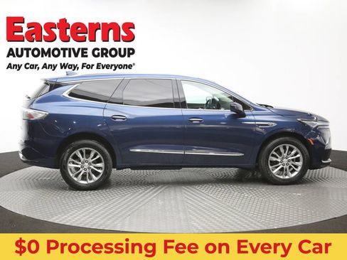Used 2022 Buick Enclave Avenir w/ Avenir Technology Package AWD/4WD image 48