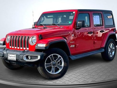 Used 2021 Jeep Wrangler Unlimited Sahara AWD/4WD image 1