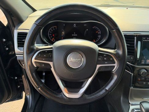 Used 2021 Jeep Grand Cherokee Limited AWD/4WD image 15