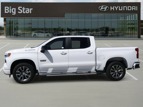 Used 2025 Chevrolet Silverado 1500 RST w/ Texas Edition Plus image 2