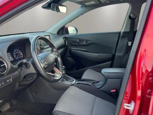 Used 2018 Hyundai Kona SEL w/ SEL Tech Package 02 FWD image 12