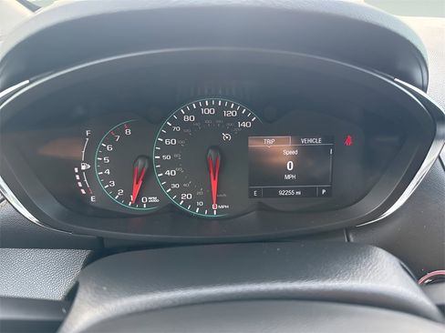 Used 2020 Chevrolet Trax LT w/ LT Convenience Package image 25