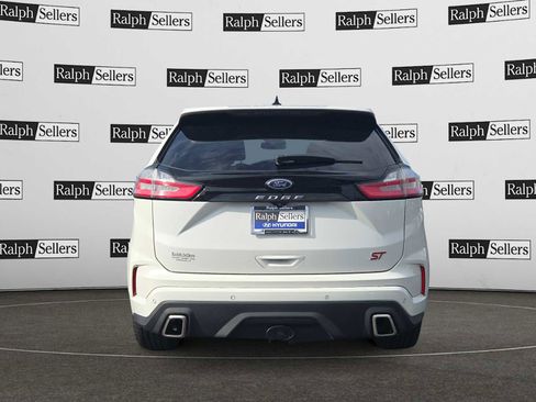 Used 2022 Ford Edge ST w/ Equipment Group 401A image 5