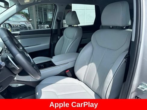 Used 2025 Hyundai Palisade SEL FWD image 12