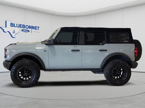 Used 2022 Ford Bronco Black Diamond AWD/4WD image 8
