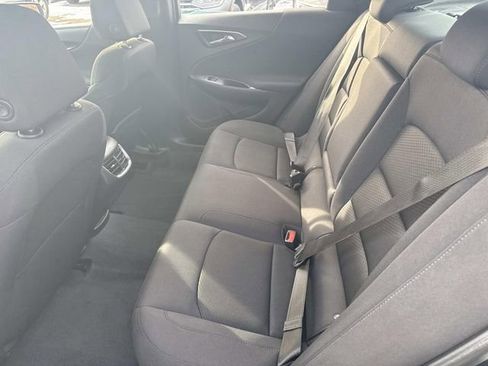 Used 2023 Chevrolet Malibu LT image 19