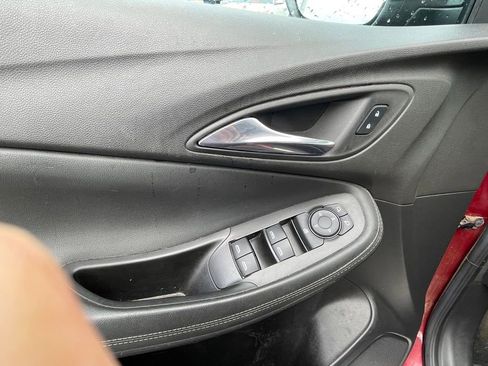 Used 2023 Buick Encore GX Select FWD image 11