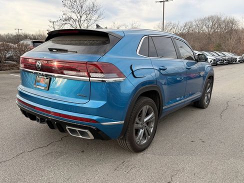 Used 2024 Volkswagen Atlas Cross Sport SEL R-Line image 6