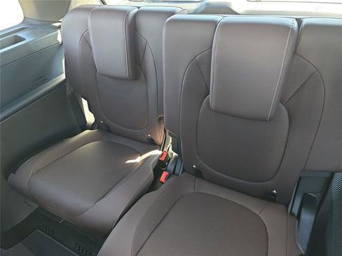 New 2025 Volkswagen ID. Buzz Pro S image 10