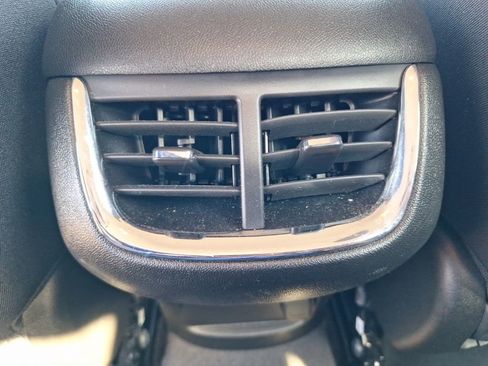 Certified 2024 Chevrolet Malibu LT image 25