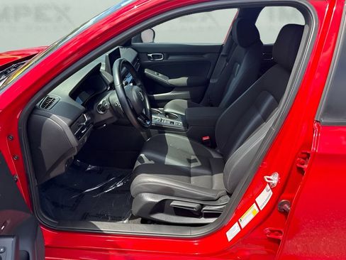Used 2023 Honda Civic Sport image 6
