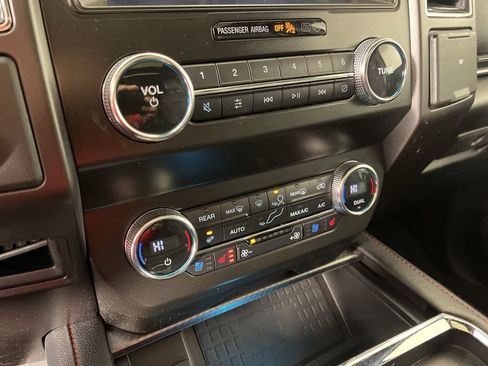 Used 2020 Ford Expedition Limited w/ Equipment Group 303A image 34