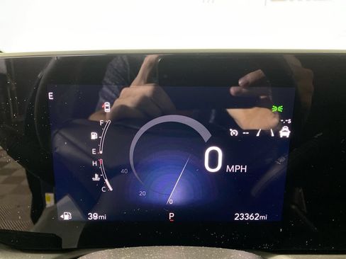 Certified 2024 Buick Encore GX Preferred FWD image 15