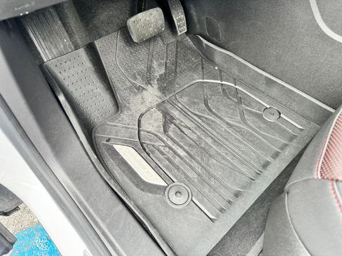 Used 2025 Chevrolet Blazer RS w/ Driver Confidence II Package image 13