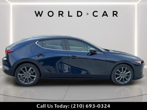 Used 2024 MAZDA MAZDA3 s FWD image 3
