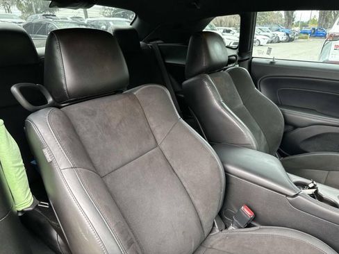 Used 2023 Dodge Challenger R/T w/ Plus Package image 16