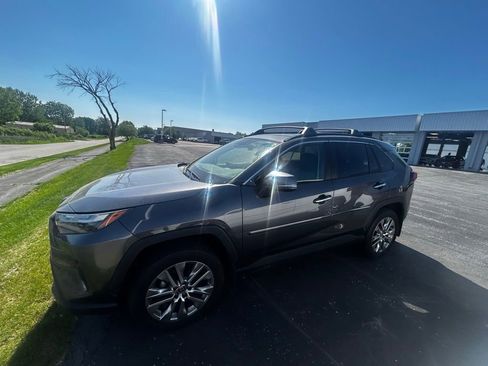Used 2024 Toyota RAV4 Limited AWD/4WD image 3
