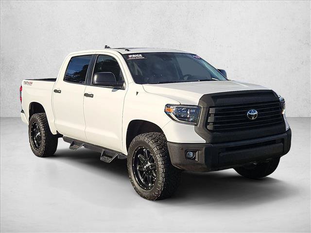 Used 2019 Toyota Tundra Limited w/ Limited Premium Package AWD/4WD image 3