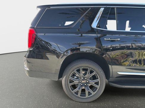 Used 2026 GMC Yukon Denali w/ Advanced Technology Package AWD/4WD image 18