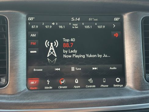 Used 2019 Dodge Charger Scat Pack w/ Daytona Edition Group image 18