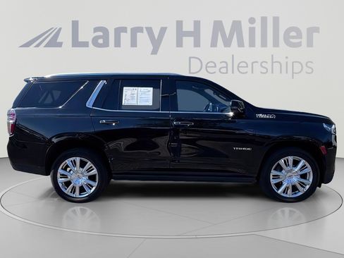 Used 2022 Chevrolet Tahoe High Country AWD/4WD image 8