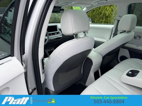 Used 2024 Hyundai Ioniq 5 Limited image 33