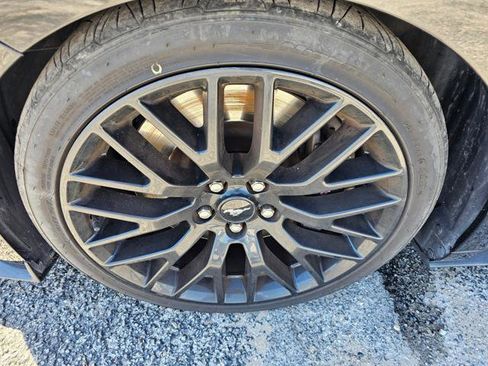 Used 2017 Ford Mustang GT w/ GT Performance Package image 28