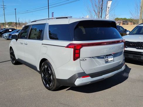 New 2026 Kia Carnival EX image 6