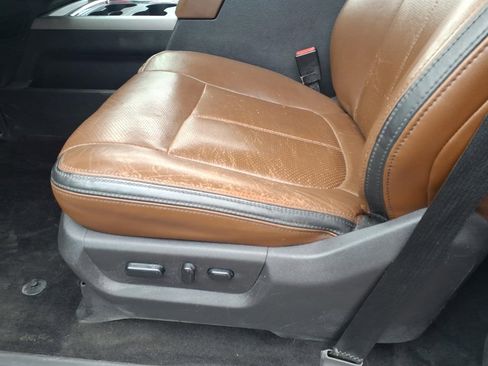 Used 2015 Ford F250 Platinum image 7