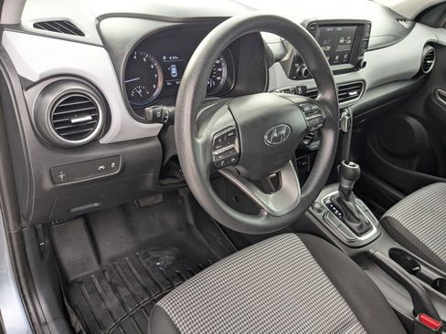 Used 2019 Hyundai Kona SE image 16