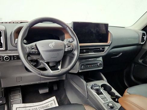 Used 2025 Ford Bronco Sport Outer Banks w/ Outer Banks Tech Package+ image 11