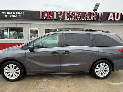 Used 2018 Honda Odyssey LX image 5