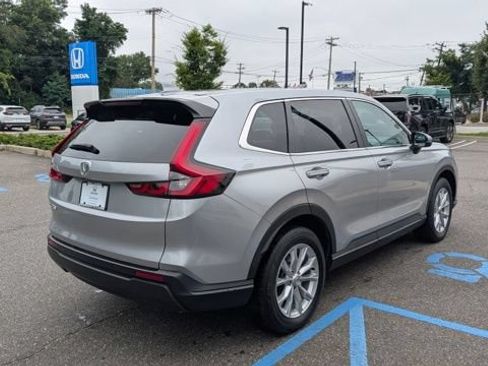 Used 2024 Honda CR-V EX image 6