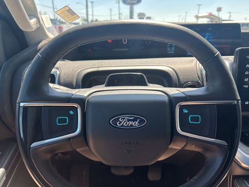 Certified 2025 Ford Expedition Max Platinum AWD/4WD image 36