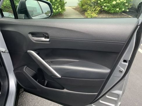 Certified 2022 Toyota Corolla Cross XLE AWD/4WD image 13