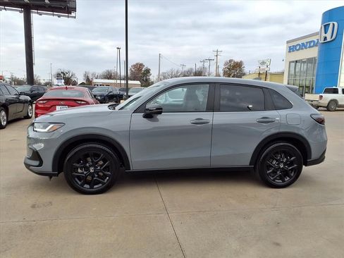 Used 2025 Honda HR-V Sport image 22