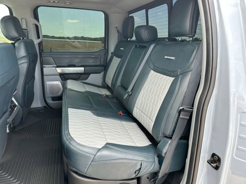 Used 2024 Ford F250 Limited w/ FX4 Off-Road Package image 24