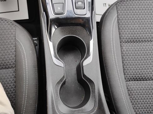 Used 2023 Chevrolet Bolt EUV LT FWD image 26