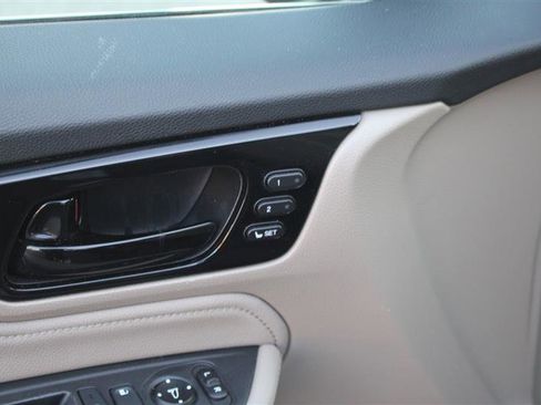 Used 2021 Honda Odyssey Touring image 10