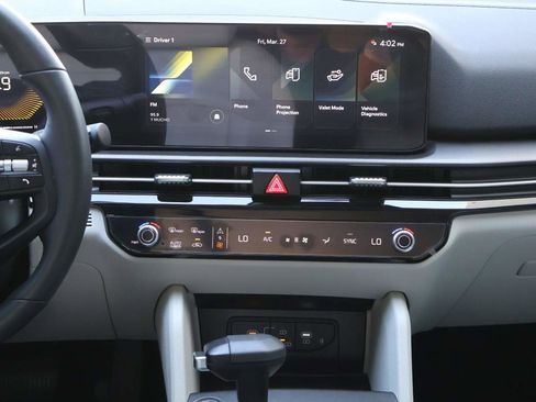 Used 2026 Kia Sportage EX image 16