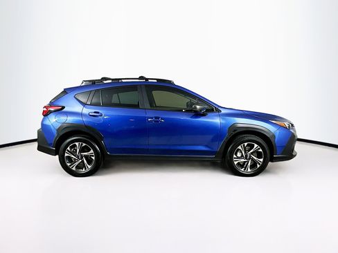 Used 2025 Subaru Crosstrek 2.0i Premium image 10