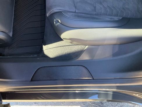 Used 2022 Audi e-tron GT Premium Plus image 28