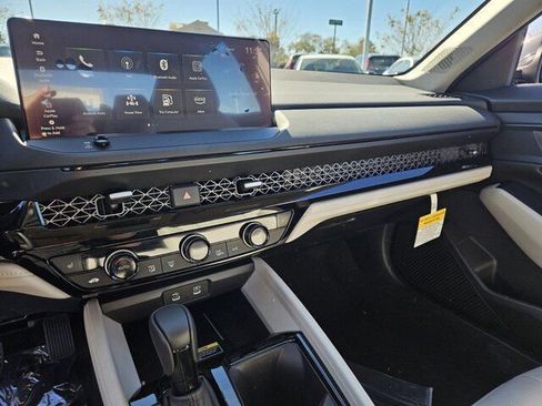 New 2025 Honda Accord EX-L image 13