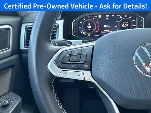Certified 2023 Volkswagen Atlas SEL AWD/4WD image 18