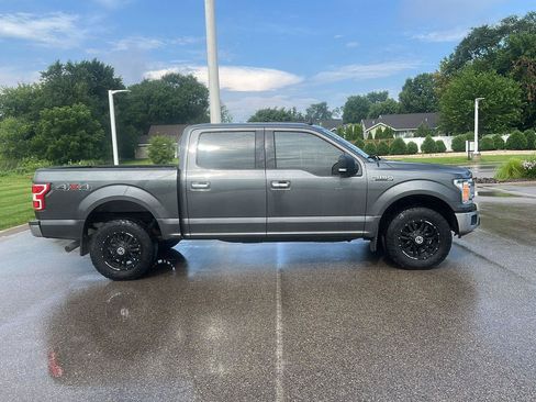 Used 2019 Ford F150 XLT w/ Equipment Group 302A Luxury AWD/4WD image 2