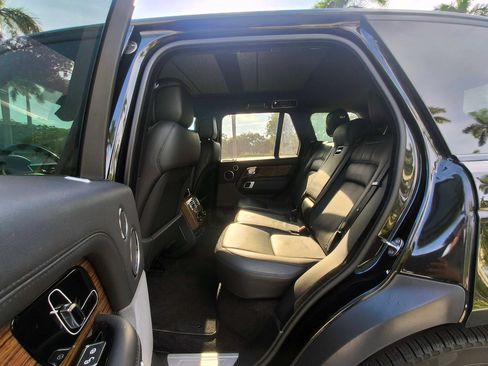 Used 2019 Land Rover Range Rover HSE AWD/4WD image 20