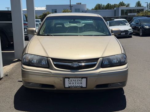 Used 2005 Chevrolet Impala LS FWD image 2