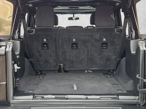 Used 2018 Jeep Wrangler Unlimited Sport image 6