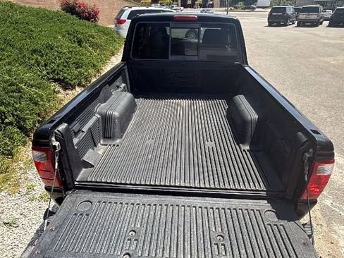 Used 2005 Ford Ranger XLT AWD/4WD image 24